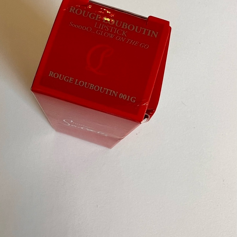 Christian Louboutin Iconic rouge 001G Lipstick red 0.10 oz - Picture 6 of 9